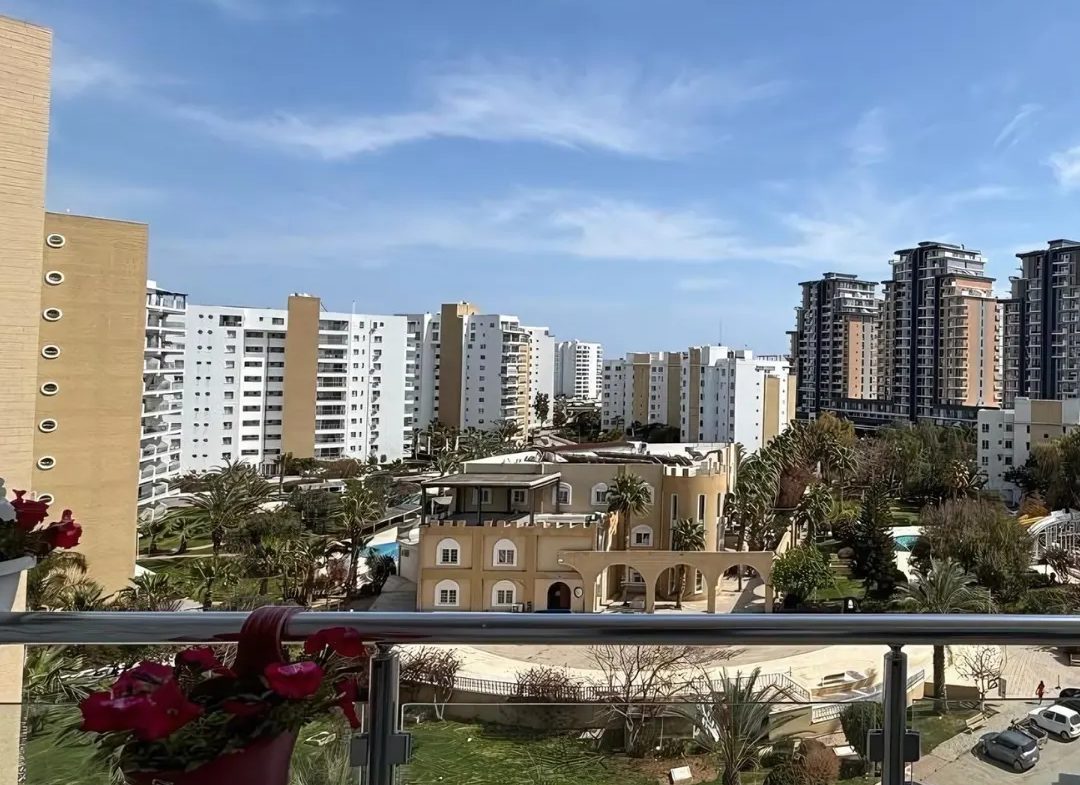 Furnished Apartment in Iskele with Ready Title