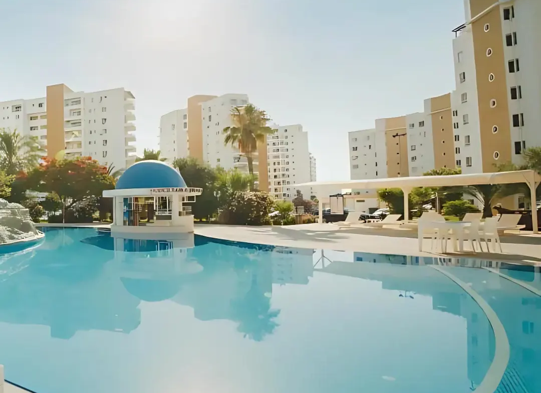 Furnished Apartment in Iskele with Ready Title