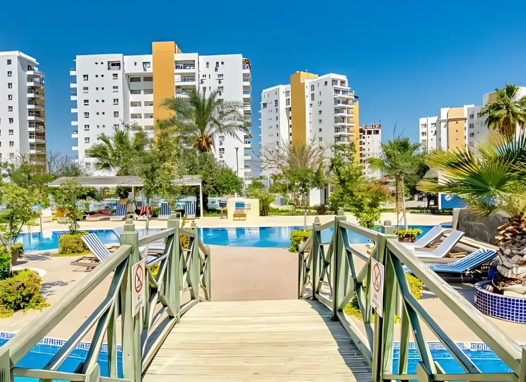 Furnished Apartment in Iskele with Ready Title