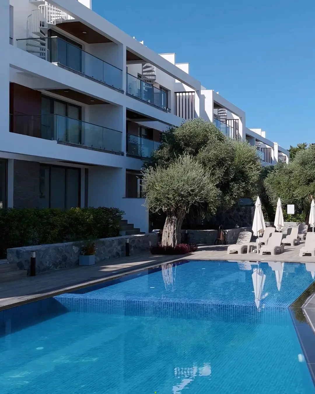 Move-In Ready Alsancak Apartment