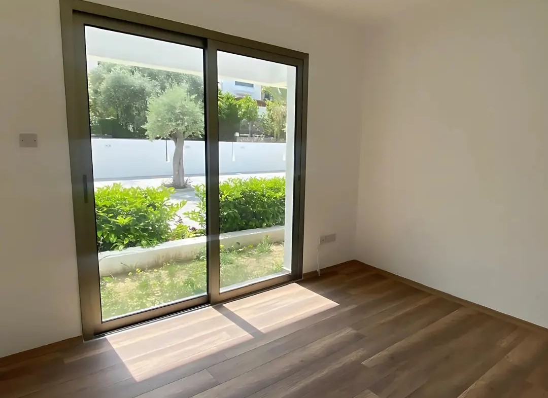 Move-In Ready Alsancak Apartment