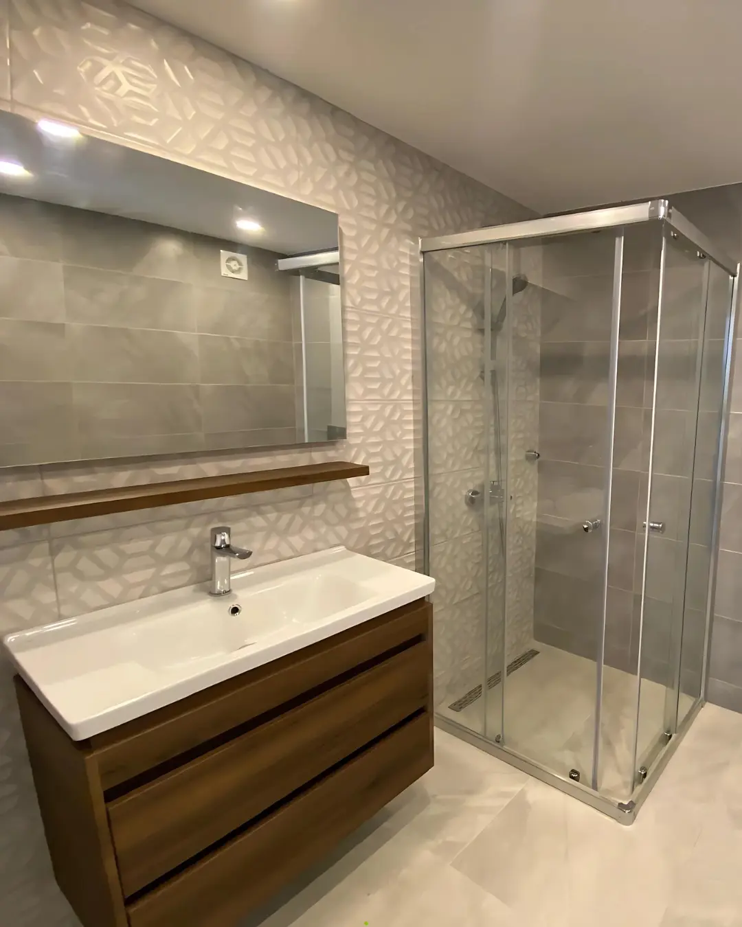 Move-In Ready Alsancak Apartment