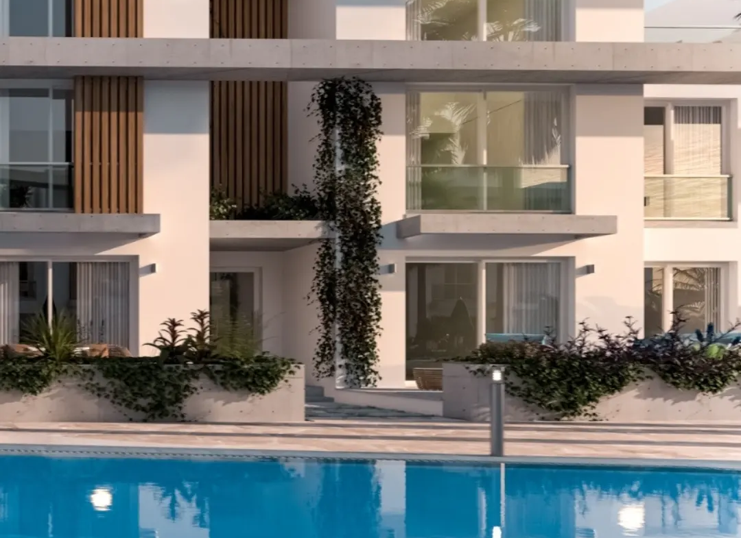 Poolside Resort Home in Bogaz