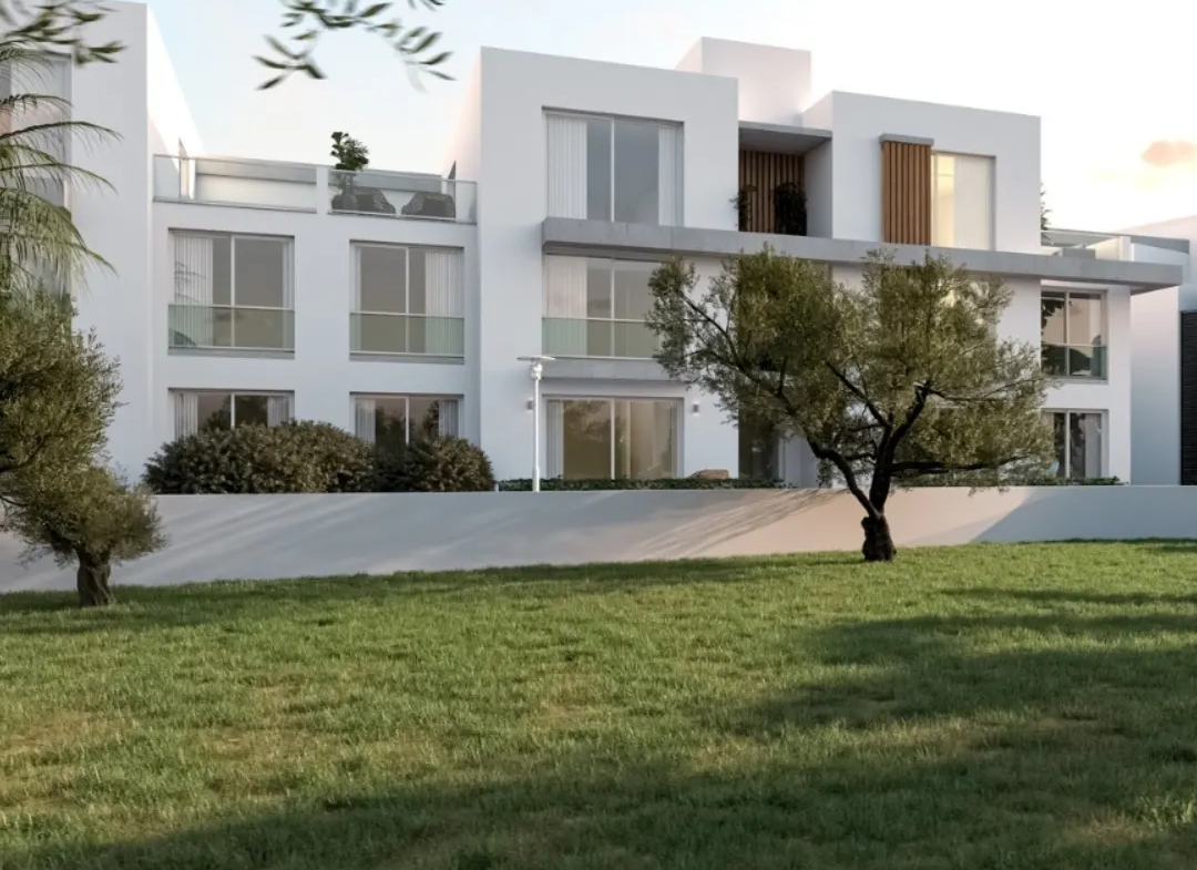 Poolside Resort Home in Bogaz