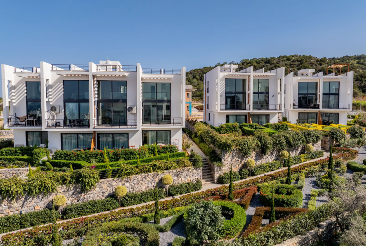 Walk to Beach North Cyprus Loft