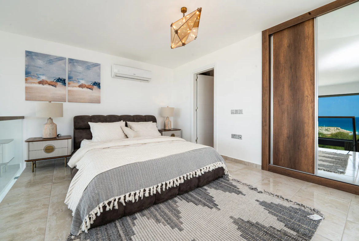 Walk to Beach North Cyprus Loft