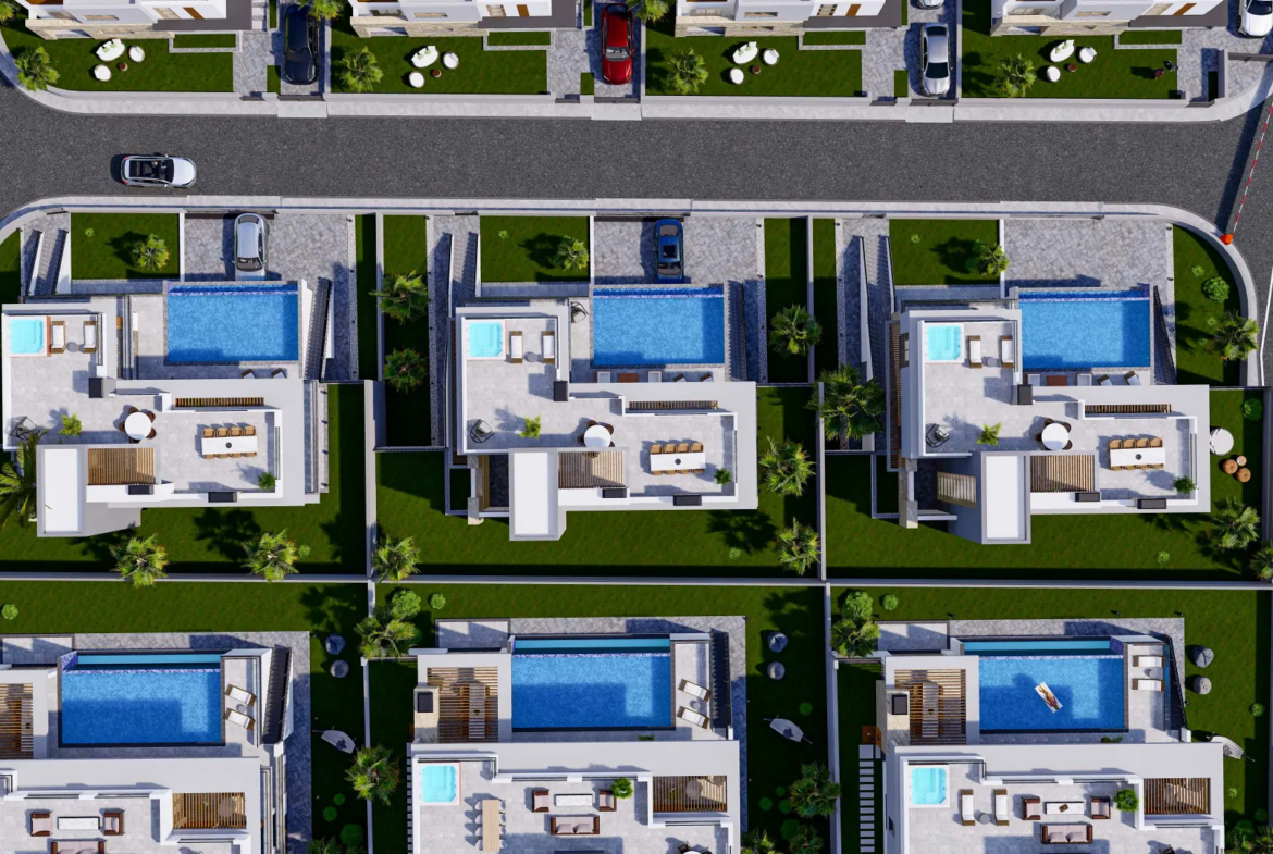 5 Bedroom Triplex Villa with Private Pool for Sale in Lapta