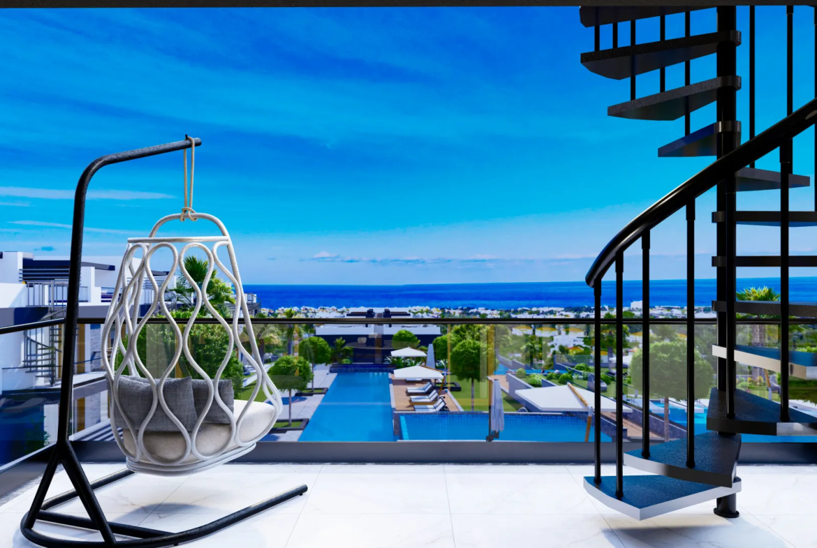 Apartment with Roof Terrace for Sale in Lapta