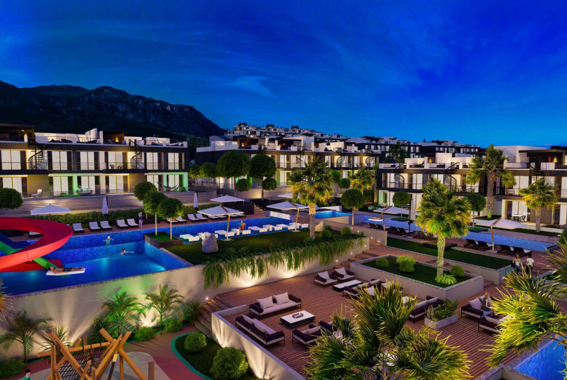 Apartment with Roof Terrace for Sale in Lapta