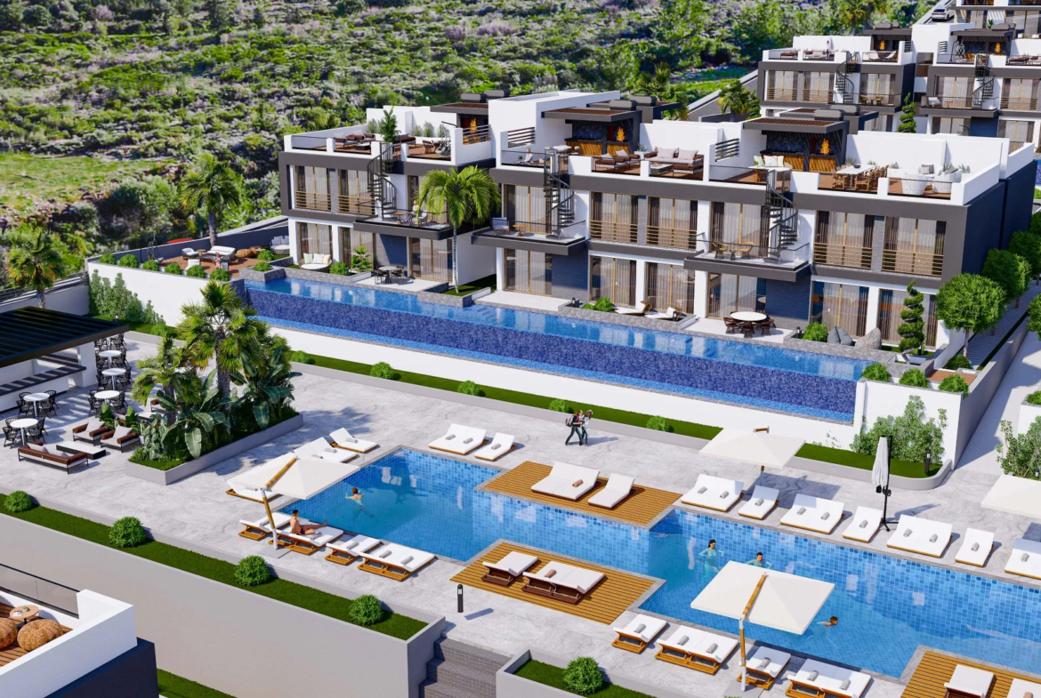 Sea and Mountain View Apartment with Roof Terrace in Lapta