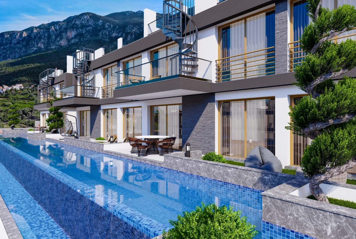 Sea and Mountain View Apartment with Roof Terrace in Lapta