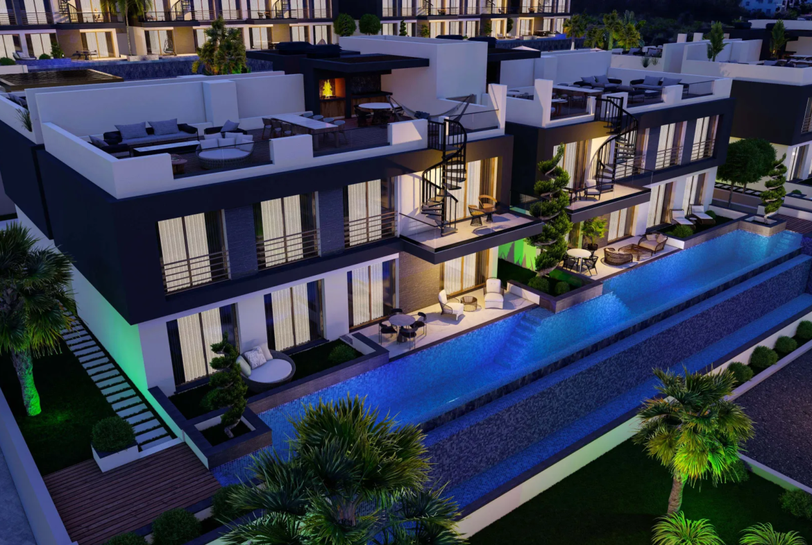 Sea and Mountain View Apartment with Roof Terrace in Lapta