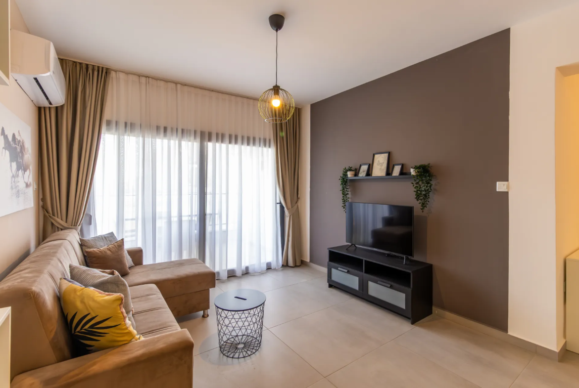 Furnished Studio Flat for Sale in Iskele Near the Beach