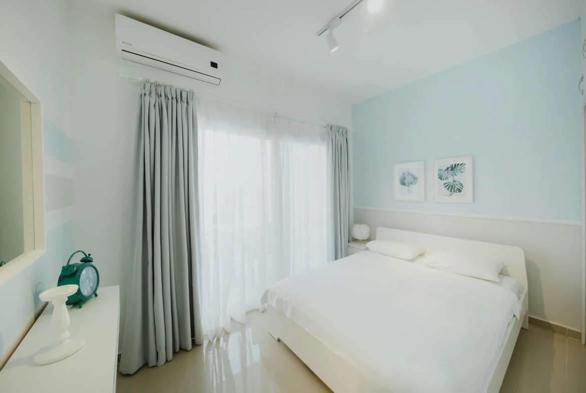 now change this information and replace in the design location: Famagusta, Iskele ready to move in fully furnished and sea view studio 60 m2 price 85,000 gbp Payment Plan 30% Down Payment: £25,500 70% Installment Plan: £59,500 over 24 months with 0% interest Monthly Payment: £2,479 per month and use this image for the property replace the image that as attached