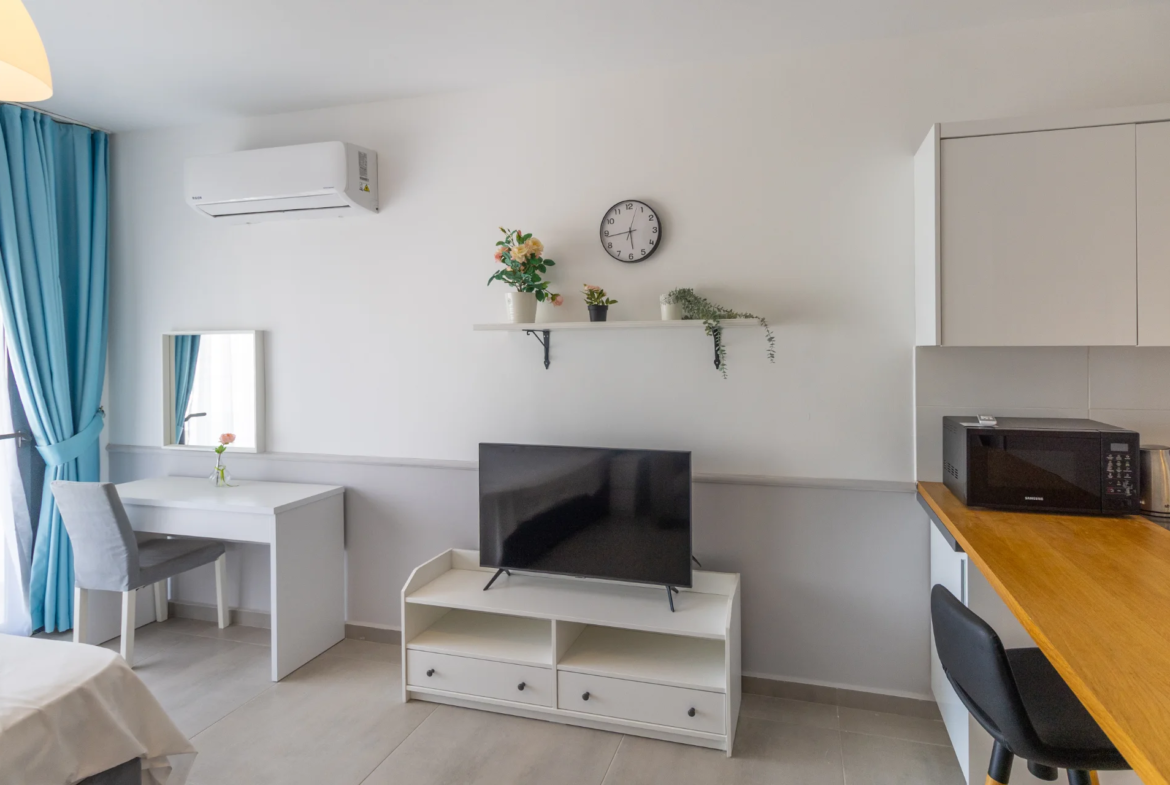 Ready Furnished Studio Flat with Sea View in Iskele North Cyprus